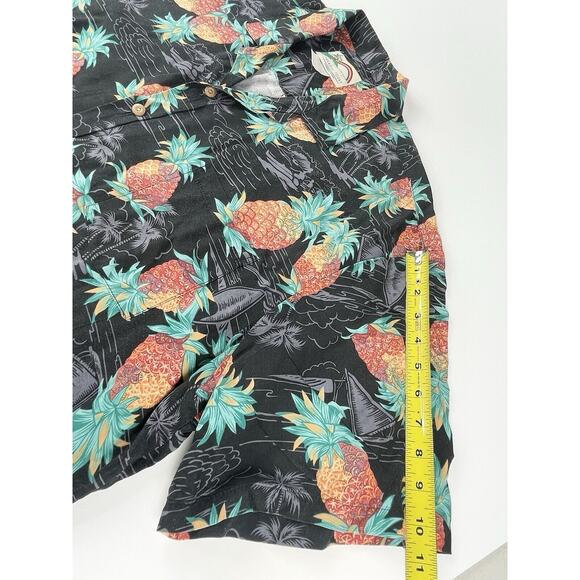 Paradise Found Pineapple Hawaiian Shirt Men’s 2XL Wood Buttons Black Vintage - Picture 4 of 6